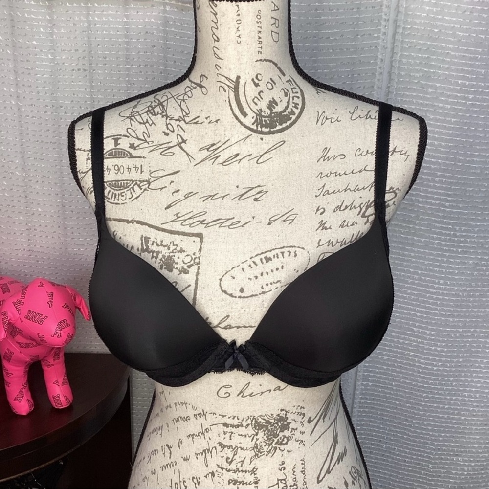 COPY - 🪽Victoria’s Secret Dream Angels Plunge Black Bra
